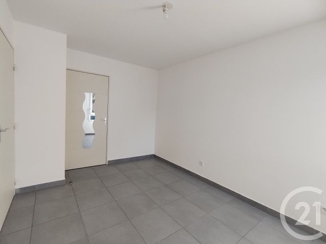Appartement T2 à vendre - 2 pièces - 33.9 m2 - MARSEILLE - 13009 - PROVENCE-ALPES-COTE-D-AZUR - Century 21 Le Taoumé
