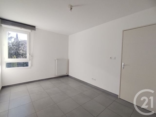 Appartement à vendre - 2 pièces - 33.9 m2 - MARSEILLE - 13009 - PROVENCE-ALPES-COTE-D-AZUR - Century 21 Le Taoumé