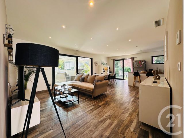 maison à vendre - 5 pièces - 117.51 m2 - MARSEILLE - 13011 - PROVENCE-ALPES-COTE-D-AZUR - Century 21 Le Taoumé