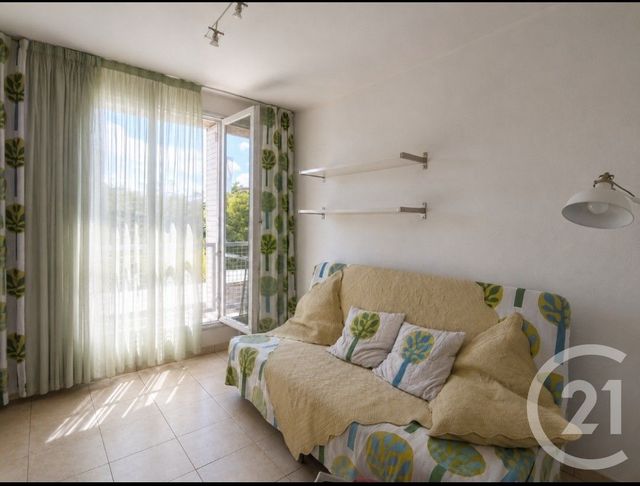 Appartement T4 à louer - 4 pièces - 66.7 m2 - MARSEILLE - 13012 - PROVENCE-ALPES-COTE-D-AZUR - Century 21 Le Taoumé