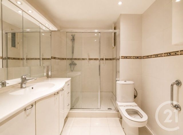 Appartement T4 à louer - 4 pièces - 66.7 m2 - MARSEILLE - 13012 - PROVENCE-ALPES-COTE-D-AZUR - Century 21 Le Taoumé