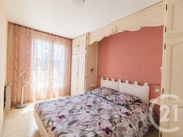 Appartement T4 à louer - 4 pièces - 66.7 m2 - MARSEILLE - 13012 - PROVENCE-ALPES-COTE-D-AZUR - Century 21 Le Taoumé