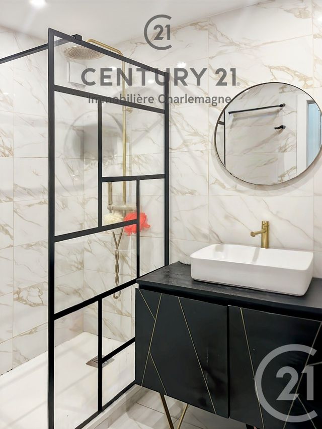 Appartement T3 à vendre - 3 pièces - 73.0 m2 - MARSEILLE - 13011 - PROVENCE-ALPES-COTE-D-AZUR - Century 21 Le Taoumé