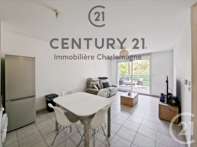 Appartement T2 à vendre - 2 pièces - 41.3 m2 - MARSEILLE - 13011 - PROVENCE-ALPES-COTE-D-AZUR - Century 21 Le Taoumé