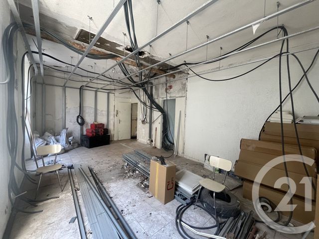Appartement T2 à vendre - 2 pièces - 42.0 m2 - MARSEILLE - 13011 - PROVENCE-ALPES-COTE-D-AZUR - Century 21 Le Taoumé