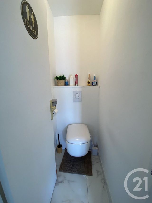 Appartement T4 à vendre - 4 pièces - 75.0 m2 - MARSEILLE - 13010 - PROVENCE-ALPES-COTE-D-AZUR - Century 21 Le Taoumé