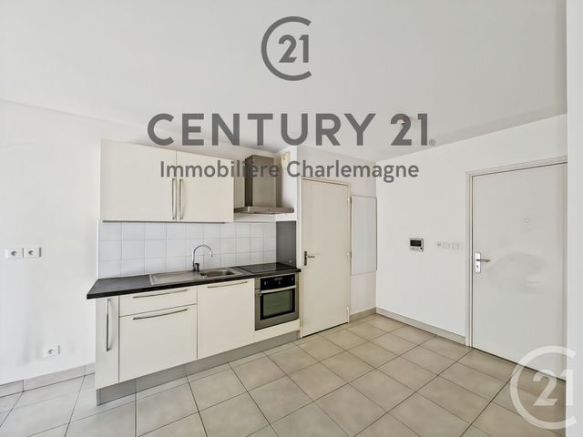 Appartement T2 à vendre - 2 pièces - 35.75 m2 - MARSEILLE - 13011 - PROVENCE-ALPES-COTE-D-AZUR - Century 21 Le Taoumé