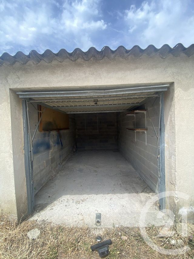 parking à vendre - 25.0 m2 - MARSEILLE - 13011 - PROVENCE-ALPES-COTE-D-AZUR - Century 21 Le Taoumé
