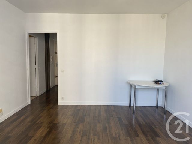 Appartement T1 à louer - 1 pièce - 28.0 m2 - MARSEILLE - 13009 - PROVENCE-ALPES-COTE-D-AZUR - Century 21 Le Taoumé