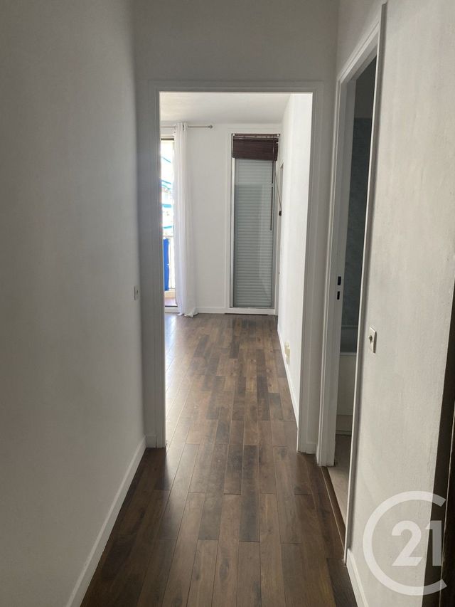Appartement T1 à louer - 1 pièce - 28.0 m2 - MARSEILLE - 13009 - PROVENCE-ALPES-COTE-D-AZUR - Century 21 Le Taoumé