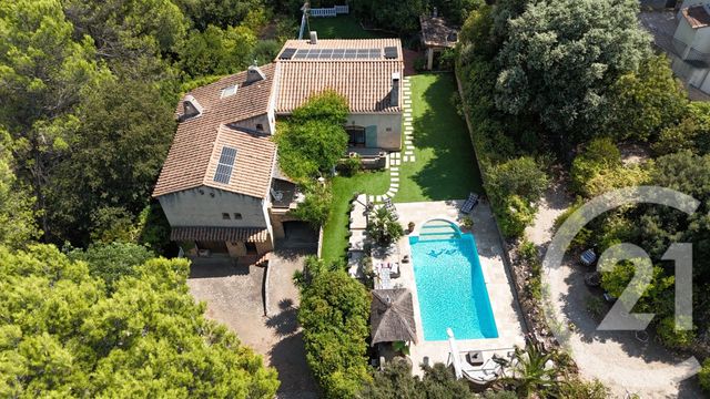 maison à vendre - 5 pièces - 207.0 m2 - MARSEILLE - 13011 - PROVENCE-ALPES-COTE-D-AZUR - Century 21 Le Taoumé
