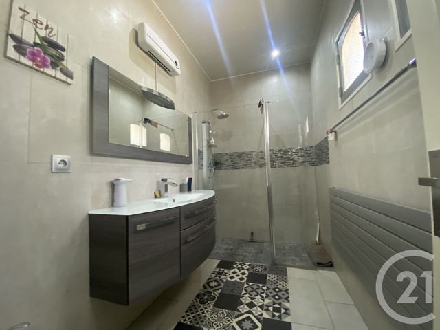 maison à vendre - 5 pièces - 207.0 m2 - MARSEILLE - 13011 - PROVENCE-ALPES-COTE-D-AZUR - Century 21 Le Taoumé