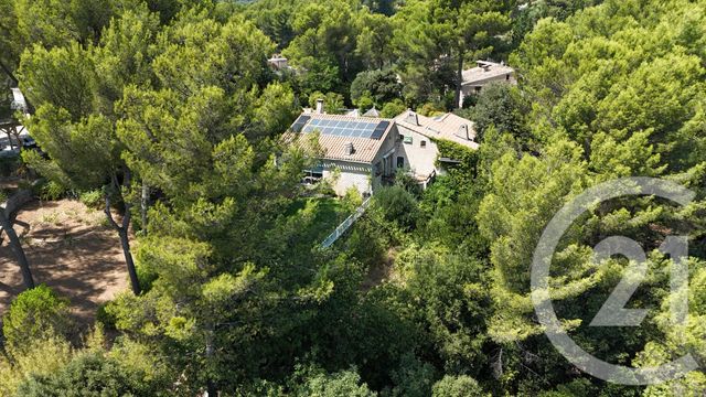 maison à vendre - 5 pièces - 207.0 m2 - MARSEILLE - 13011 - PROVENCE-ALPES-COTE-D-AZUR - Century 21 Le Taoumé
