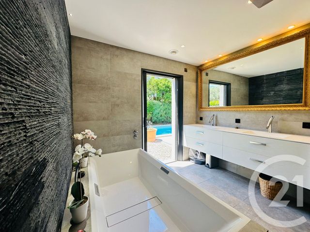 maison à vendre - 5 pièces - 152.26 m2 - MARSEILLE - 13011 - PROVENCE-ALPES-COTE-D-AZUR - Century 21 Le Taoumé