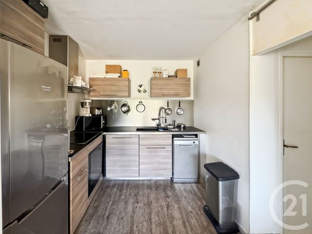 Appartement T3 à vendre - 3 pièces - 56.62 m2 - MARSEILLE - 13011 - PROVENCE-ALPES-COTE-D-AZUR - Century 21 Le Taoumé