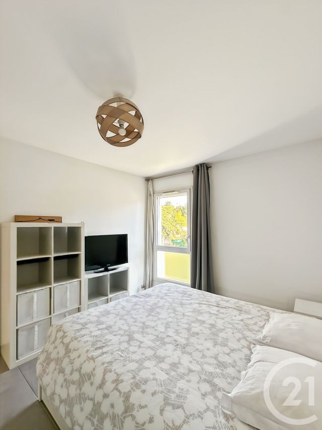 Appartement T3 à vendre - 3 pièces - 54.36 m2 - MARSEILLE - 13011 - PROVENCE-ALPES-COTE-D-AZUR - Century 21 Le Taoumé