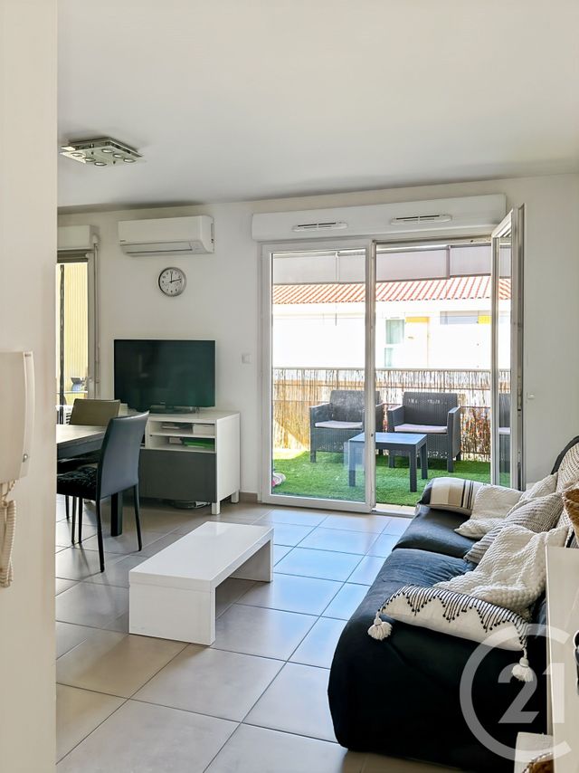 Appartement T3 à vendre - 3 pièces - 54.36 m2 - MARSEILLE - 13011 - PROVENCE-ALPES-COTE-D-AZUR - Century 21 Le Taoumé