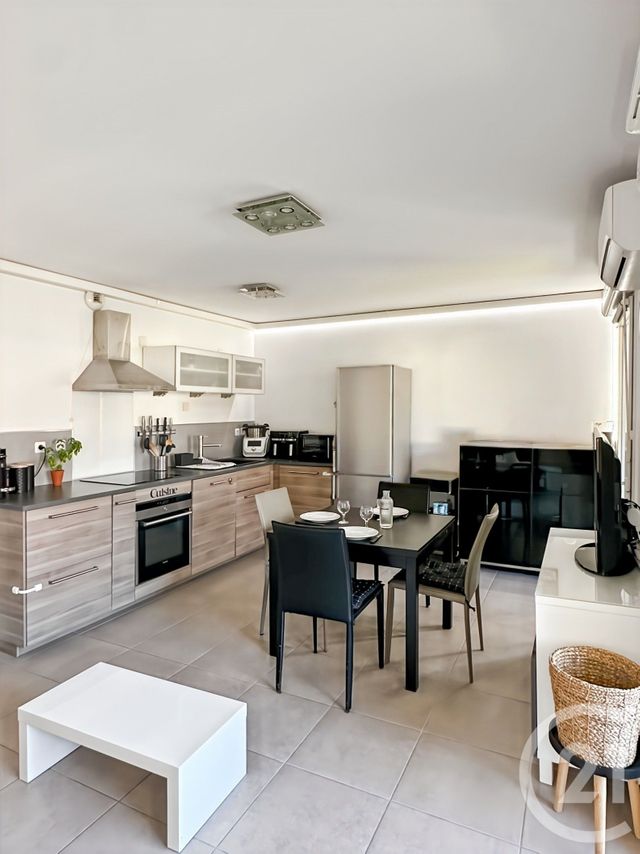 Appartement T3 à vendre - 3 pièces - 54.36 m2 - MARSEILLE - 13011 - PROVENCE-ALPES-COTE-D-AZUR - Century 21 Le Taoumé