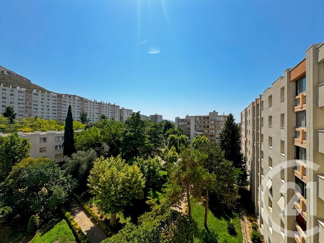 Appartement à vendre - 3 pièces - 67.5 m2 - MARSEILLE - 13011 - PROVENCE-ALPES-COTE-D-AZUR - Century 21 Le Taoumé