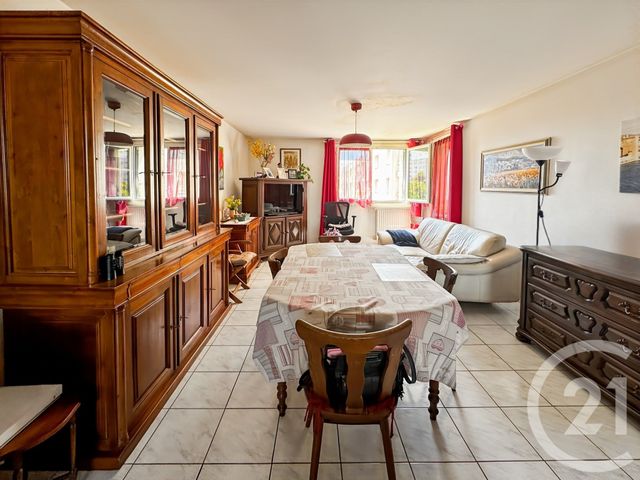 Appartement à vendre - 3 pièces - 67.5 m2 - MARSEILLE - 13011 - PROVENCE-ALPES-COTE-D-AZUR - Century 21 Le Taoumé
