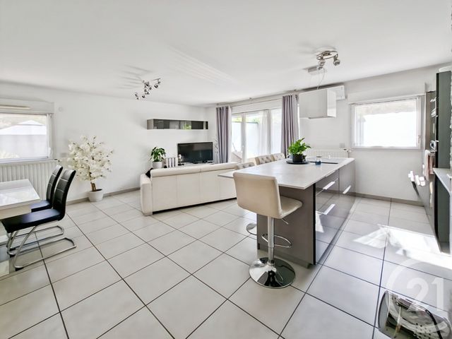 Appartement T3 à vendre - 3 pièces - 66.6 m2 - MARSEILLE - 13011 - PROVENCE-ALPES-COTE-D-AZUR - Century 21 Le Taoumé