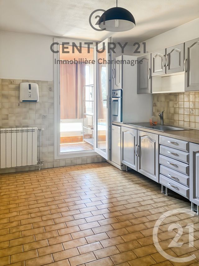 Appartement F4 à louer - 4 pièces - 86.0 m2 - AUBAGNE - 13 - PROVENCE-ALPES-COTE-D-AZUR - Century 21 Le Taoumé