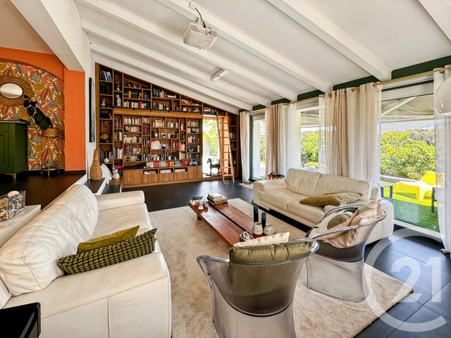 maison à vendre - 5 pièces - 136.22 m2 - MARSEILLE - 13011 - PROVENCE-ALPES-COTE-D-AZUR - Century 21 Le Taoumé