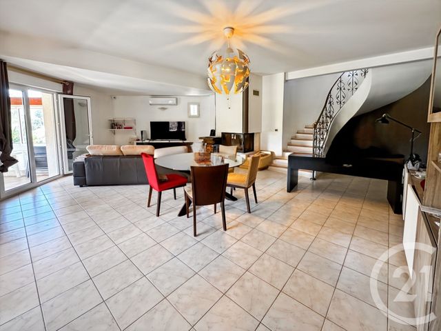 maison à louer - 5 pièces - 134.14 m2 - MARSEILLE - 13012 - PROVENCE-ALPES-COTE-D-AZUR - Century 21 Le Taoumé