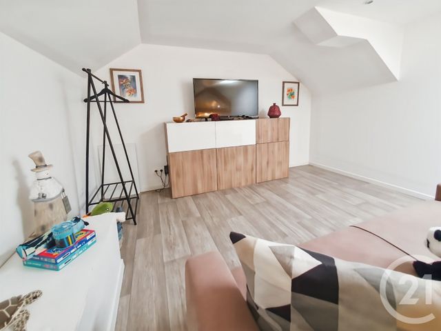 Afficher la photo en grand maison à vendre - 2 pièces - 46.0 m2 - MARSEILLE - 13011 - PROVENCE-ALPES-COTE-D-AZUR - Century 21 Le Taoumé