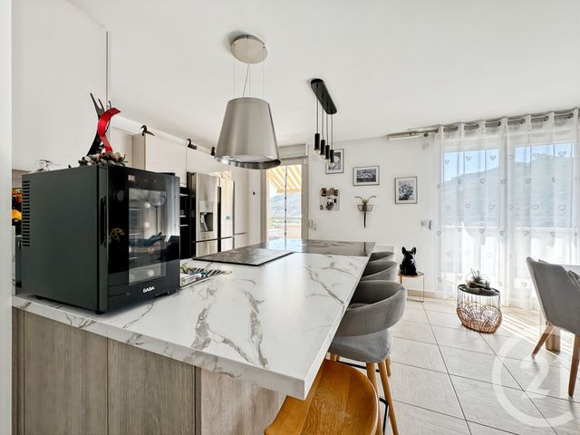 Appartement T3 à vendre - 3 pièces - 83.36 m2 - MARSEILLE - 13011 - PROVENCE-ALPES-COTE-D-AZUR - Century 21 Le Taoumé