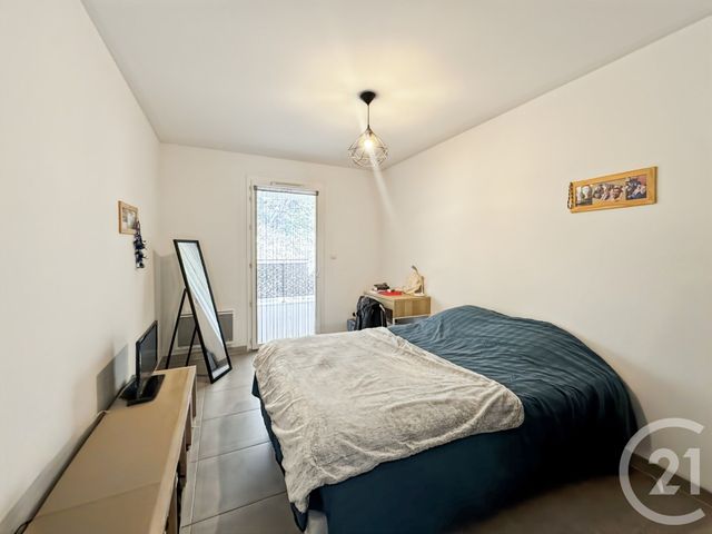 Appartement T3 à vendre - 3 pièces - 64.2 m2 - MARSEILLE - 13011 - PROVENCE-ALPES-COTE-D-AZUR - Century 21 Le Taoumé