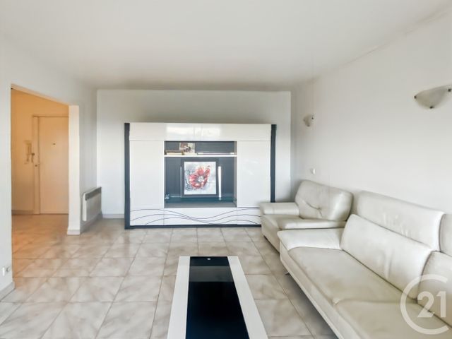 Appartement T4 à vendre - 4 pièces - 79.19 m2 - MARSEILLE - 13011 - PROVENCE-ALPES-COTE-D-AZUR - Century 21 Le Taoumé