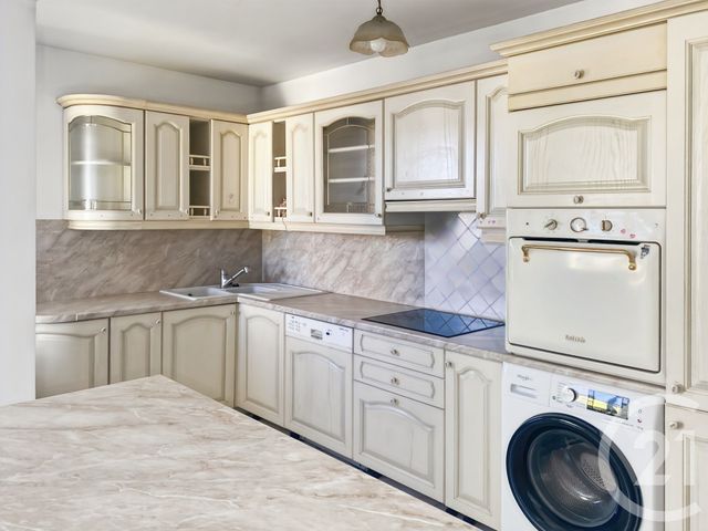 Appartement T4 à vendre - 4 pièces - 79.19 m2 - MARSEILLE - 13011 - PROVENCE-ALPES-COTE-D-AZUR - Century 21 Le Taoumé