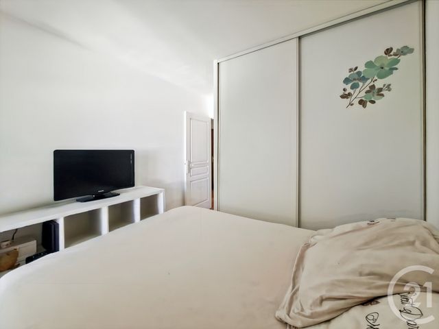 Appartement T2 à vendre - 2 pièces - 40.4 m2 - MARSEILLE - 13011 - PROVENCE-ALPES-COTE-D-AZUR - Century 21 Le Taoumé