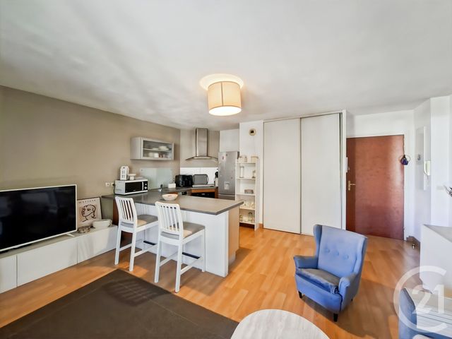 Appartement T2 à vendre - 2 pièces - 40.4 m2 - MARSEILLE - 13011 - PROVENCE-ALPES-COTE-D-AZUR - Century 21 Le Taoumé