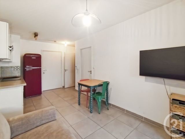 Appartement T2 à vendre - 2 pièces - 33.02 m2 - MARSEILLE - 13011 - PROVENCE-ALPES-COTE-D-AZUR - Century 21 Le Taoumé