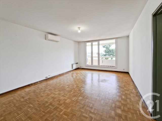 Appartement T4 à vendre - 4 pièces - 78.89 m2 - MARSEILLE - 13011 - PROVENCE-ALPES-COTE-D-AZUR - Century 21 Le Taoumé
