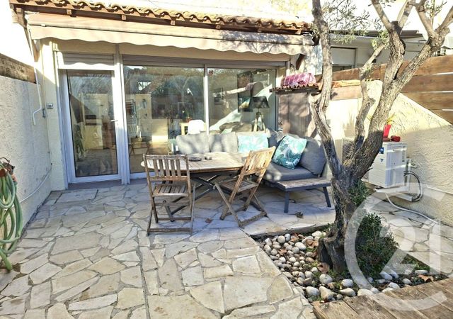 Appartement T3 à vendre - 3 pièces - 60.5 m2 - MARSEILLE - 13011 - PROVENCE-ALPES-COTE-D-AZUR - Century 21 Le Taoumé