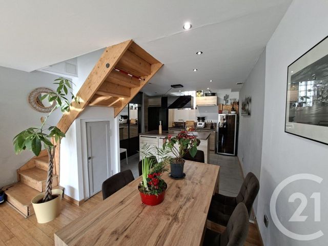 Appartement T3 à vendre - 3 pièces - 60.5 m2 - MARSEILLE - 13011 - PROVENCE-ALPES-COTE-D-AZUR - Century 21 Le Taoumé