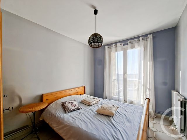 Appartement T4 à vendre - 4 pièces - 69.1 m2 - MARSEILLE - 13012 - PROVENCE-ALPES-COTE-D-AZUR - Century 21 Le Taoumé